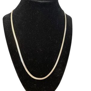 Italy Vintage Herringbone Style Necklace, 24", 14g.